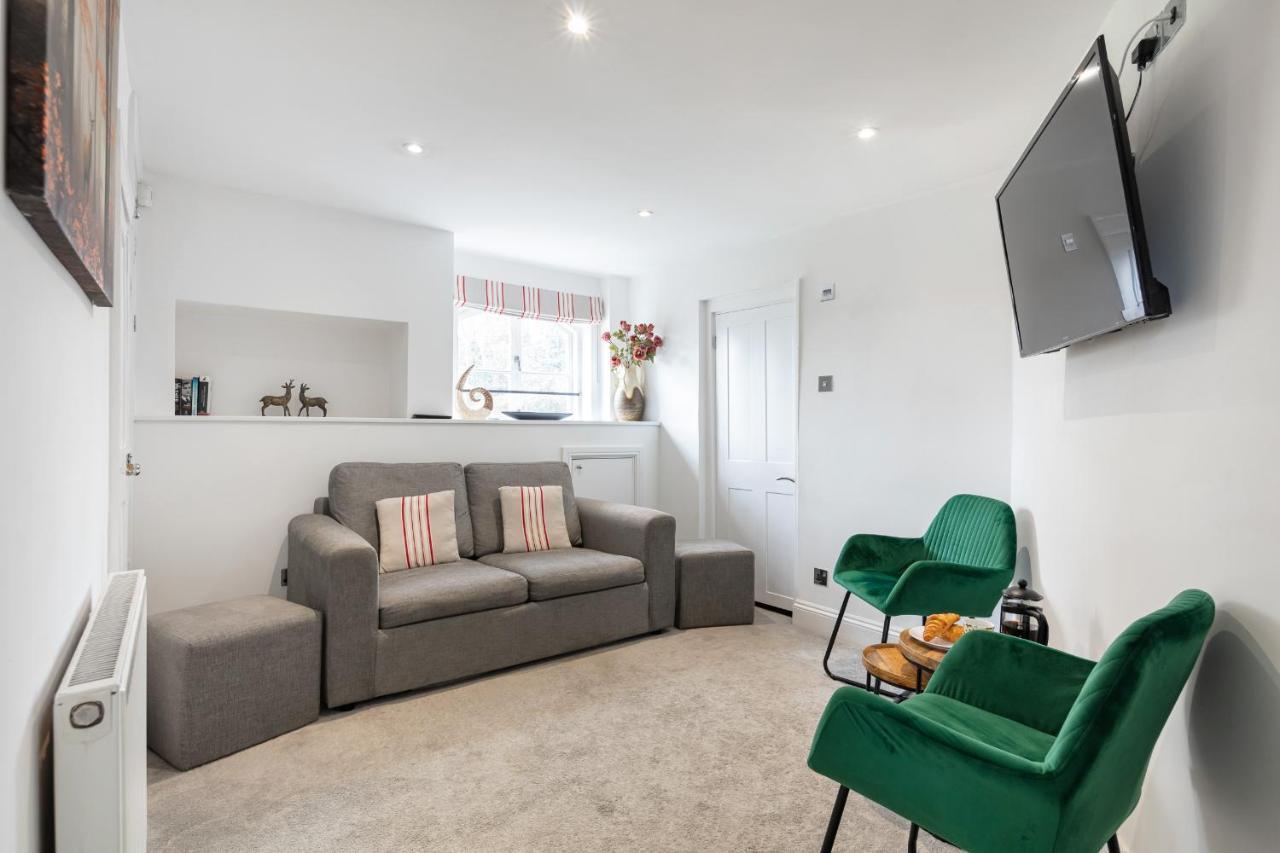 Castle Properties: The Duchess, 3 Bed Family Cottage Windsor Exterior foto