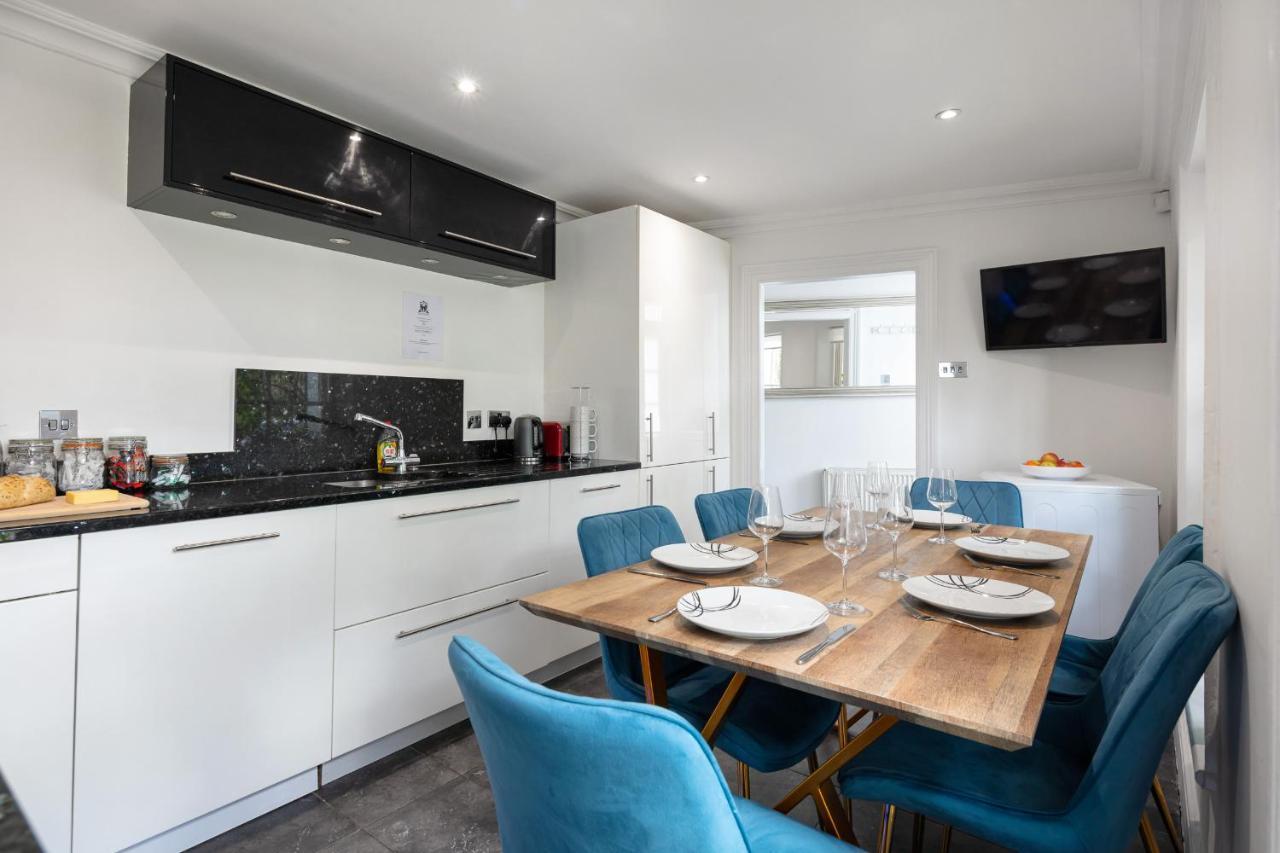 Castle Properties: The Duchess, 3 Bed Family Cottage Windsor Exterior foto