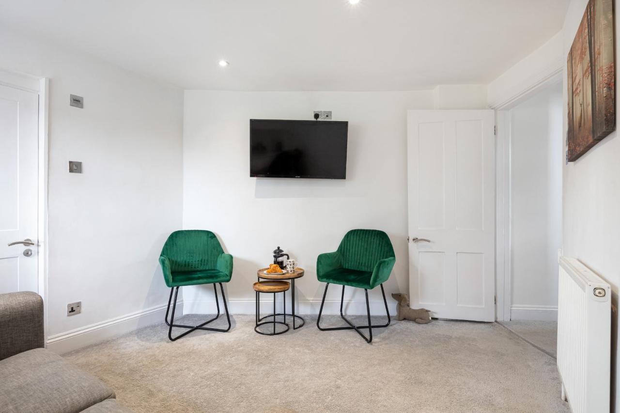 Castle Properties: The Duchess, 3 Bed Family Cottage Windsor Exterior foto